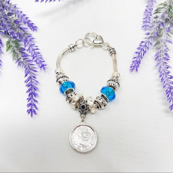 Unique Abalone Silver Tone Charm Bracelet - Picture 3 of 4